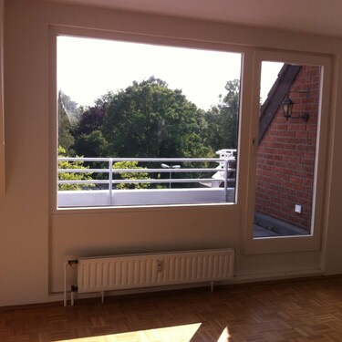 Blick auf Balkon 2 - 5 Zimmer Maisonettenwohnung zur Miete in Essen