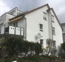 Ruhig & Zentral: 3-Zi.-Whg. mit EBK & Balkon - wenige Gehminuten zum Bhf - Schorndorf