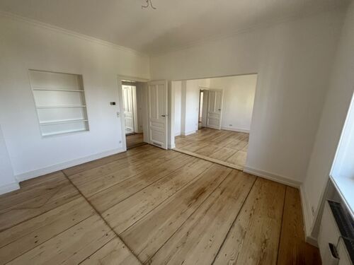 Wohnen 2 - 