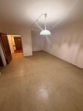 Wohnzimmer - 1 Zimmer 1- Zimmerwohnung in Hamburg