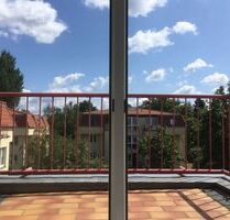 Sonniges Penthouse - Villenensemble -Weißensee - 4 Balkone - Berlin