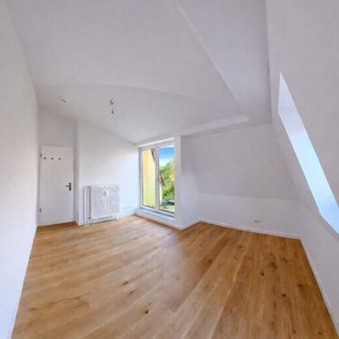 bedroom_1_ with balcony - 