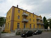 Hausansicht 3 - Etagenwohnung mit 63,00 m&sup2; in Augsburg zur Miete