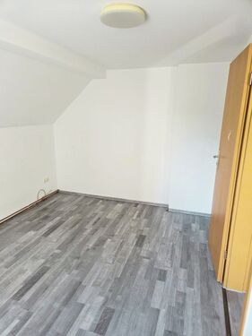 Zimmer 1 - 
