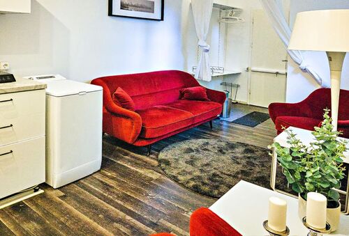 KN_172929182917105 - 