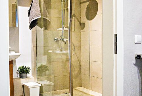 KN_172929182917113 - 