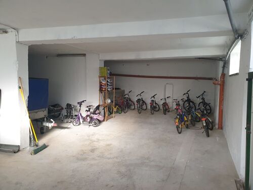 Tiefgarage - 10 Zimmer Einfamilienhaus zum Kaufen in Kirchdorf