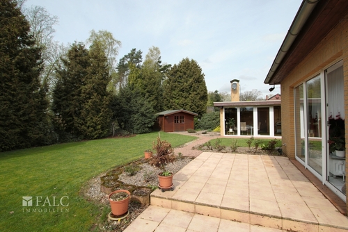 EW Terrasse und Garten - 