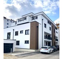 Erstbezug - eine helle Stadtwohnung mit eigenem Gartenanteil - Augsburg Lechhausen