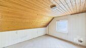 CAM01984G0-PR0506-STILL007 - 