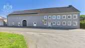 Frontale Ansicht - 10 Zimmer Bauernhaus, Landhaus zum Kaufen in Giesdorf