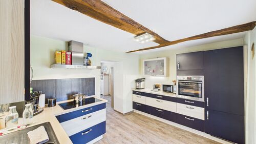 1. Wohneinheit Erdgeschoss - Küchenzeile - 