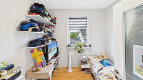 CAM03143G0-PR0190-STILL011 - 