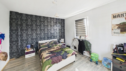 CAM03143G0-PR0190-STILL020 - 