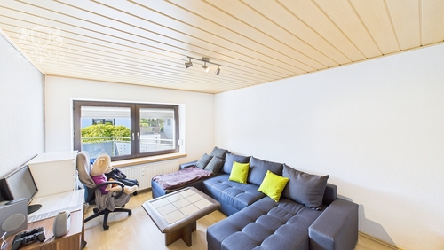 CAM01984G0-PR0423-STILL032 - 