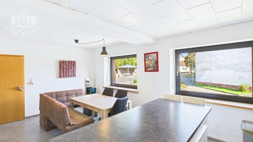 CAM01984G0-PR0423-STILL022 - 