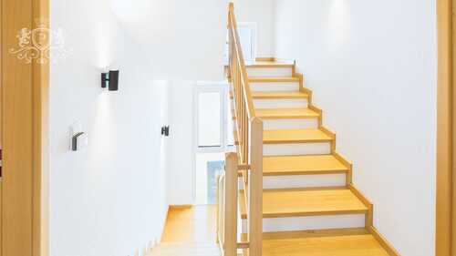 CAM01984G0-PR0423-STILL025 - 