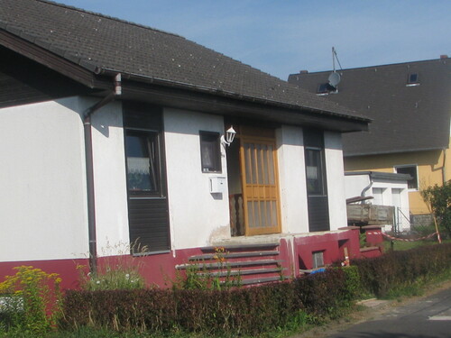 Bilder vom Haus 002 (2) - 5 Zimmer Einfamilienhaus zum Kaufen in Bad Bertrich