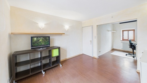 CAM03143G0-PR0191-STILL018 - 