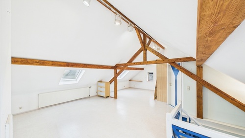 CAM03143G0-PR0191-STILL005 - 