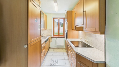 CAM03143G0-PR0191-STILL019 - 