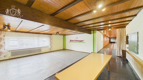 CAM01984G0-PR0452-STILL037 - 