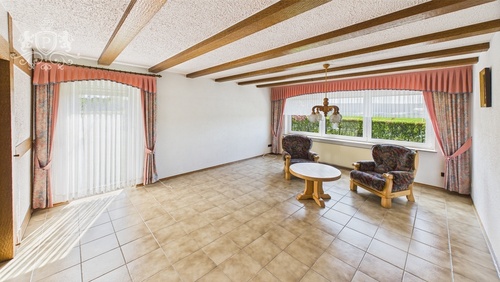 CAM01984G0-PR0471-STILL004 - 