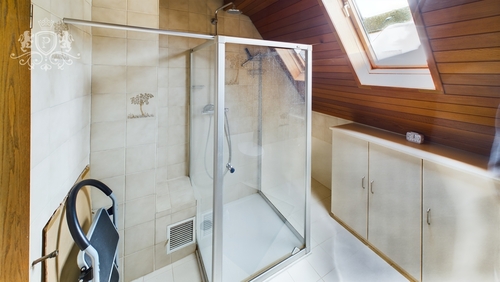 CAM01984G0-PR0439-STILL018 - 