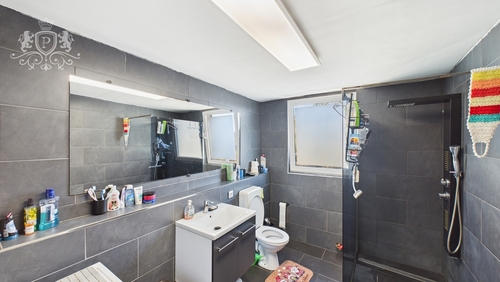 CAM01984G0-PR0457-STILL009 - 