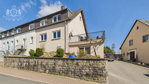 CAM01984G0-PR0457-STILL025 - 