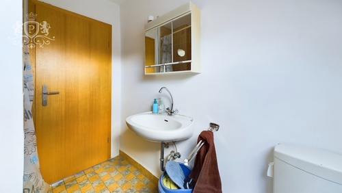 CAM01984G0-PR0424-STILL008 - 