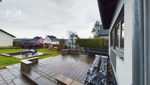 CAM01984G0-PR0440-STILL027 - 