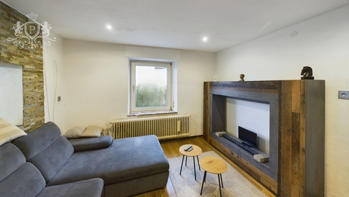 CAM01984G0-PR0440-STILL011 - 