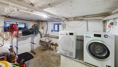 CAM01984G0-PR0440-STILL024 - 