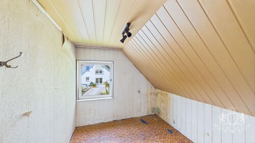 CAM01984G0-PR0506-STILL006 - 