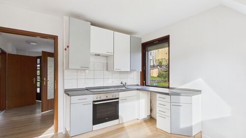 CAM03143G0-PR0198-STILL002 - 