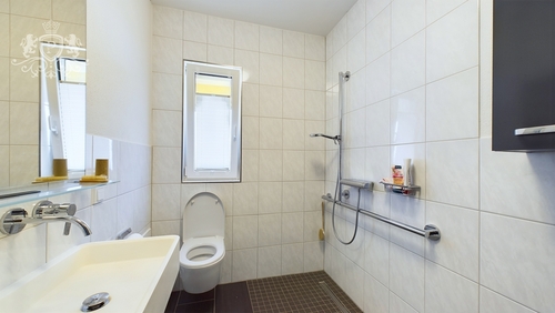 CAM01984G0-PR0424-STILL012 - 