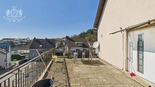 CAM01984G0-PR0457-STILL016 - 