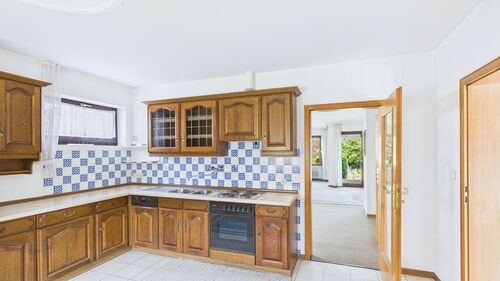 CAM03143G0-PR0189-STILL012 - 