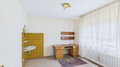 CAM03143G0-PR0189-STILL014 - 