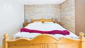 CAM01984G0-PR0472-STILL042 - 