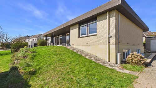 SEITENANSICHT VORHER - 6 Zimmer Bungalow zum Kaufen in Nusbaum