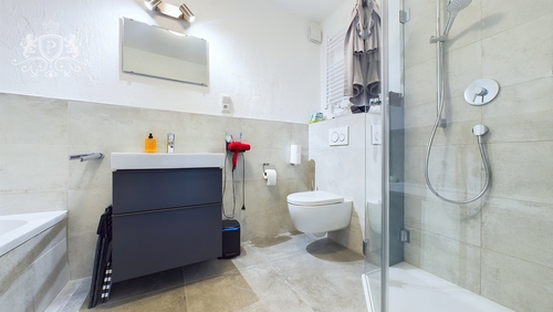 CAM01984G0-PR0442-STILL003 - 