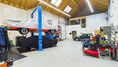 CAR-ROOM & Werkstatt - 