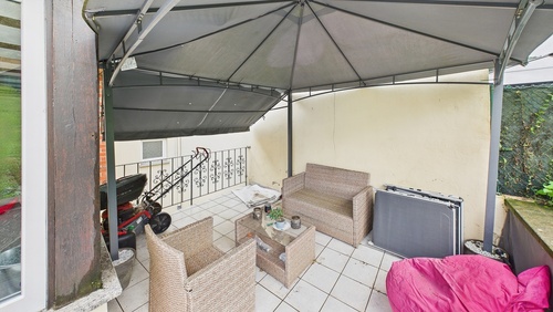 CAM01984G0-PR0520-STILL013 - 