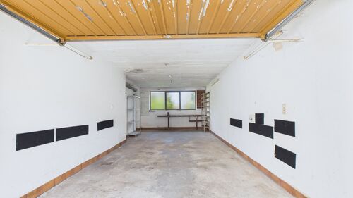 CAM03143G0-PR0189-STILL028 - 