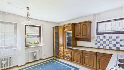 CAM03143G0-PR0189-STILL011 - 