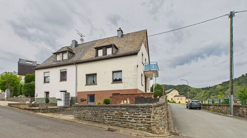 CAM01984G0-PR0513-STILL012 - 