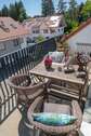 Sonniger Balkon - 3 Zimmer Dachgeschoßwohnung zum Kaufen in Baierbrunn