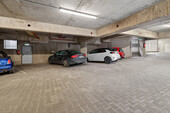Tiefgaragenstellplatz - 